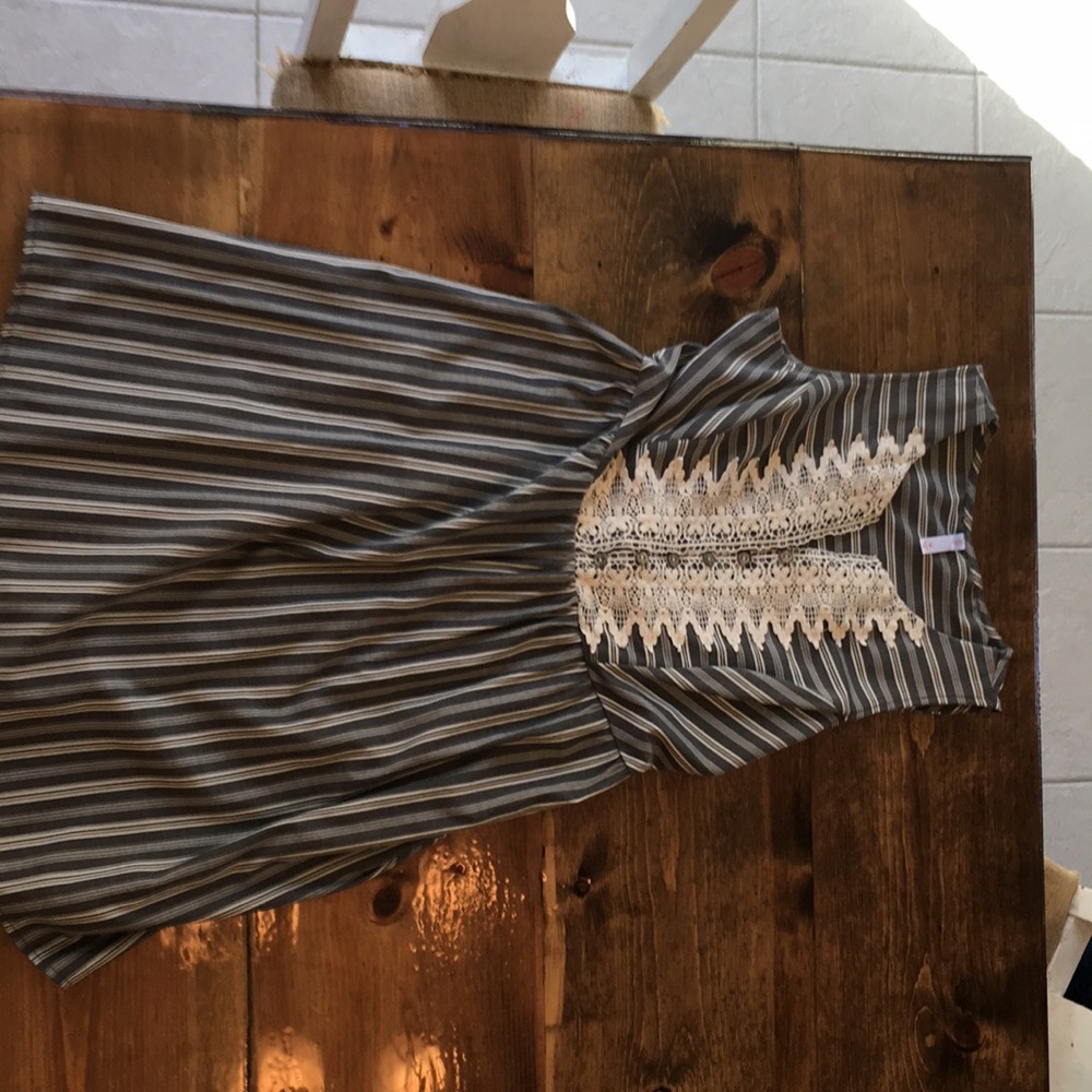 Cute grey and white size medium dress